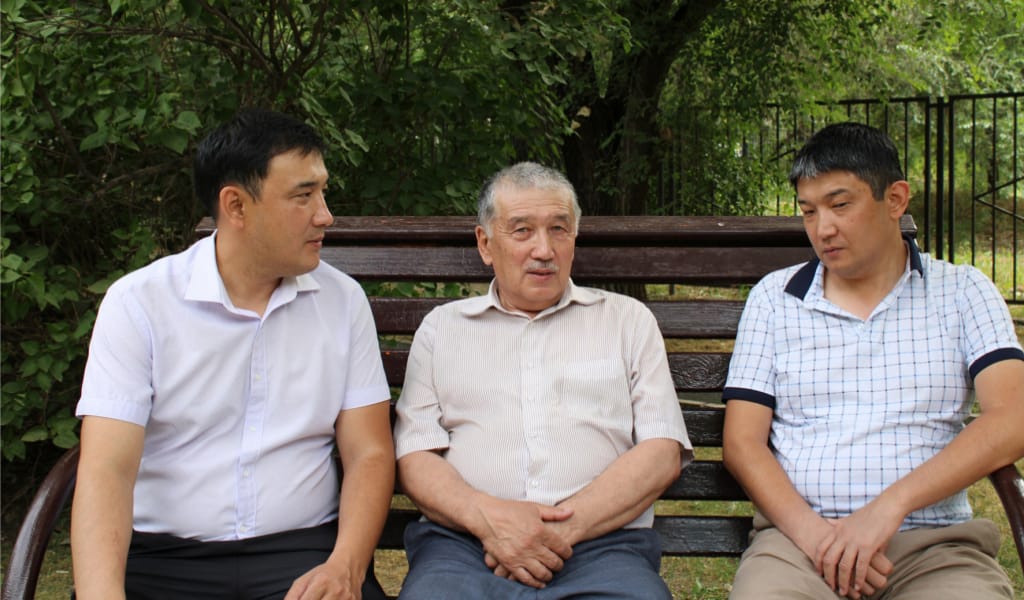 БАТЫҚ МӘЖИТҰЛЫ: "БАЛАЛАРЫМДЫ ЖУРНАЛИСТИКАҒА ЖІБЕРГІМ КЕЛМЕГЕН"