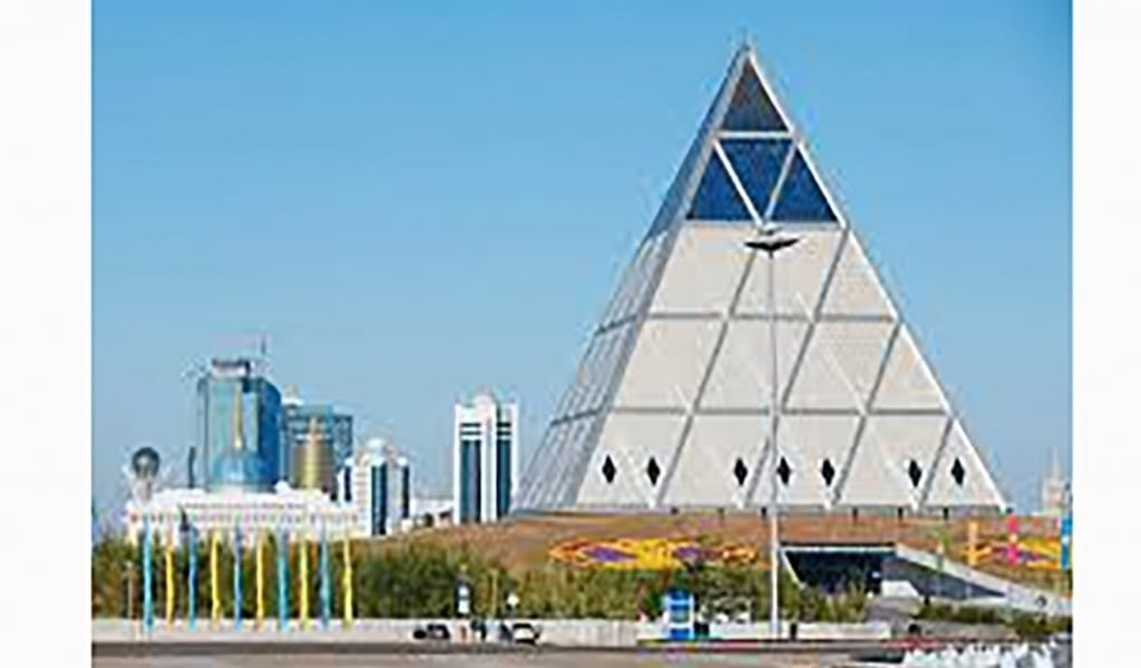 ДАРА ПЕРЗЕНТТІҢ ҚОЛТАҢБАСЫ: ЕУРАЗИЯ ЖҮРЕГІНДЕГІ ЕЛОРДА