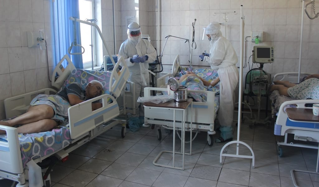 168 АДАМ ДЕРТІНЕН АЙЫҚТЫ: ДӘРІГЕРЛЕР МІНДЕТТЕРІН АБЫРОЙМЕН АТҚАРУДА