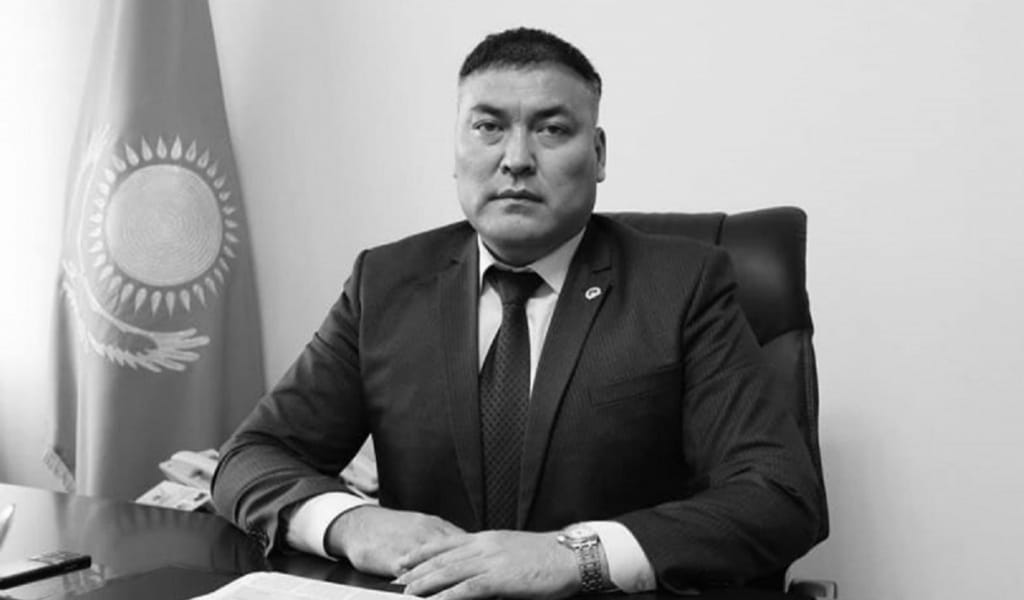 ПНЕВМОНИЯ: ТАЛҒАР АУДАНЫНЫҢ ӘКІМІ ЖОЛАН ОМАРОВ КӨЗ ЖҰМДЫ