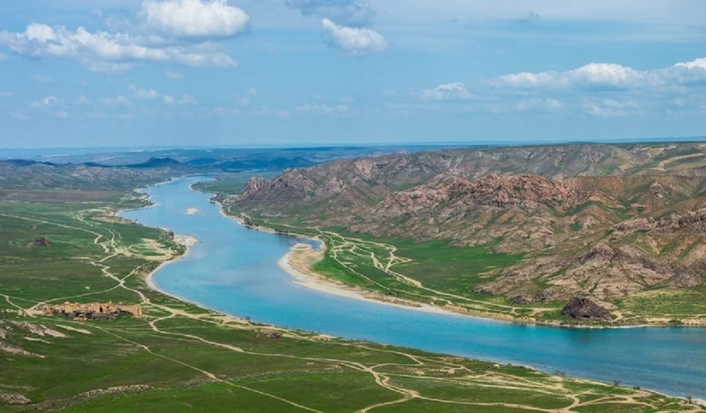 ІЛЕНІҢ СУЫ НЕГЕ АЗАЙДЫ?: "УӘДЕСІН ОРЫНДАМАЙ ОТЫР"