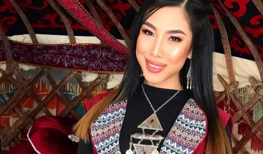 "СҰЛУЛЫҚТЫ КӨРСЕТЕ БІЛУ КЕРЕК": САЛОН АШҚАН ҚЫЗДЫҢ ӘҢГІМЕСІ