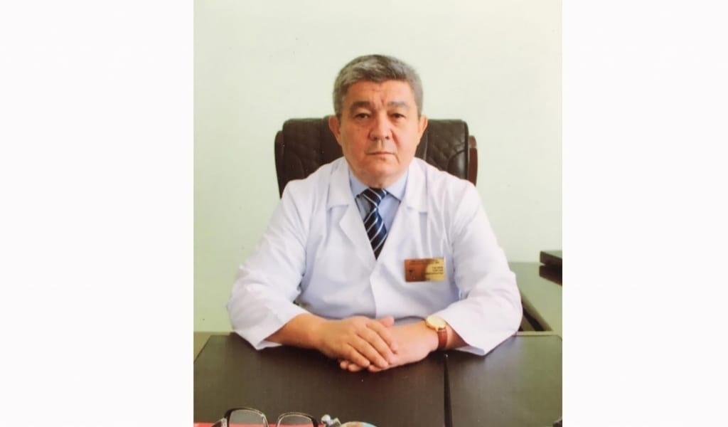 "АУЫР ТИДІ": АЯУДЫ БІЛМЕЙТІН ІНДЕТ БАС ДӘРІГЕРДІ ДЕ АЛЫП КЕТТІ