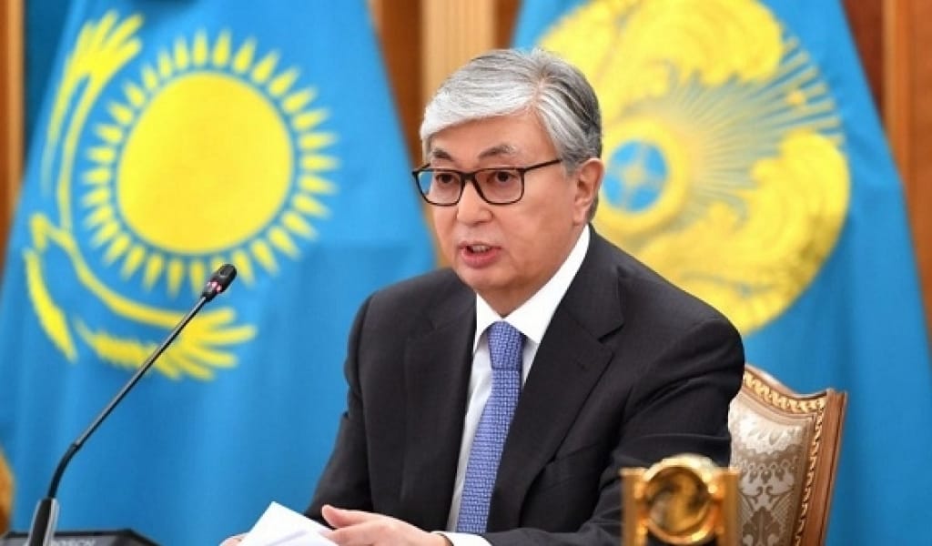 ПРЕЗИДЕНТ: "АБАЙ ҚАЗАҚТЫ ТОЙ ТОЙЛАУҒА ЕМЕС, РУХАНИ КЕМЕЛДЕНУГЕ ШАҚЫРДЫ"