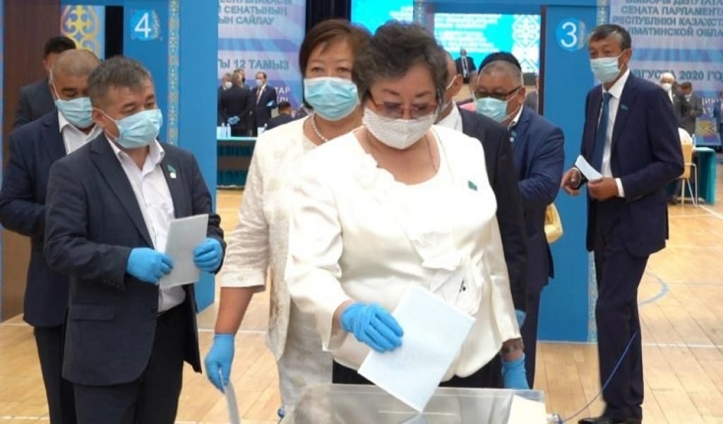 АЛМАТЫ ОБЛЫСЫНЫҢ МӘСЛИХАТ ХАТШЫСЫ СЕНАТ ДЕПУТАТЫ БОЛЫП САЙЛАНДЫ