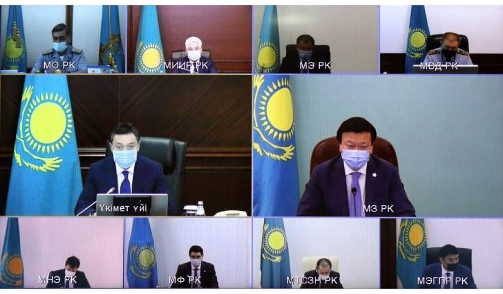 ҮКІМЕТ: 17 ТАМЫЗДАН БАСТАП ШАШТАРАЗ БЕН ҚОҒАМДЫҚ МОНШАЛАР АШЫЛАДЫ