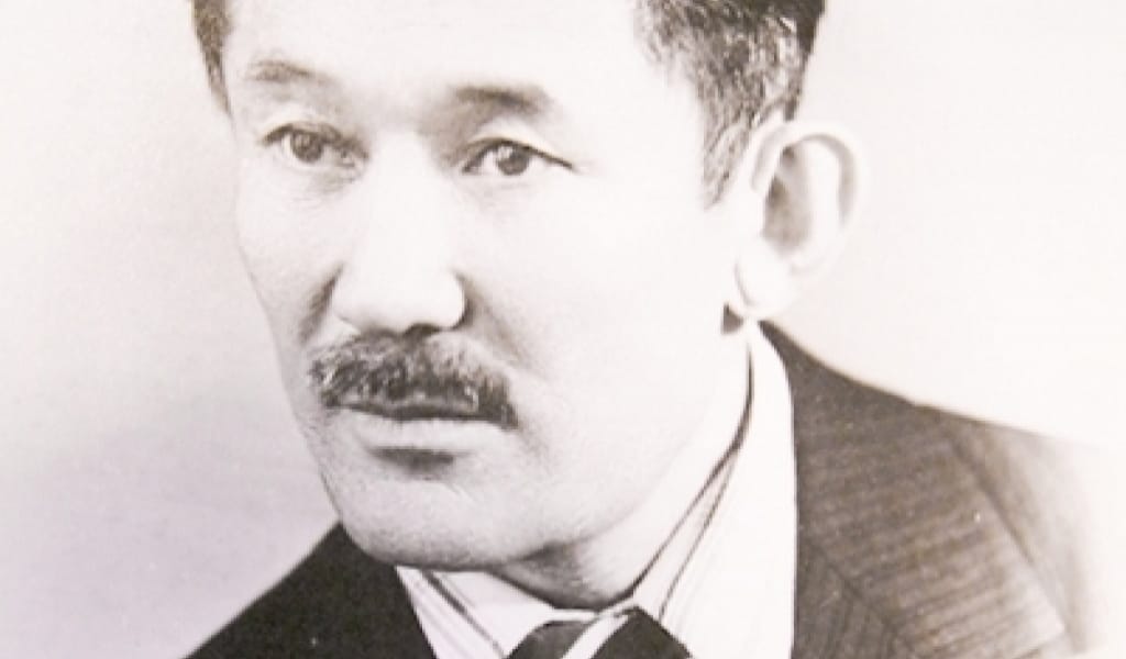 БҮГІН - ҚАЗАҚ ВАЛЬСІНІҢ КОРОЛІ ШӘМШІ ҚАЛДАЯҚОВТЫҢ ТУҒАН КҮНІ