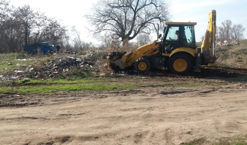 "АҚША ТӨЛЕГІСІ КЕЛМЕЙДІ": ҚОҚЫС ЖИНАУДЫҢ ҚИЫНДЫҒЫ НЕДЕ?