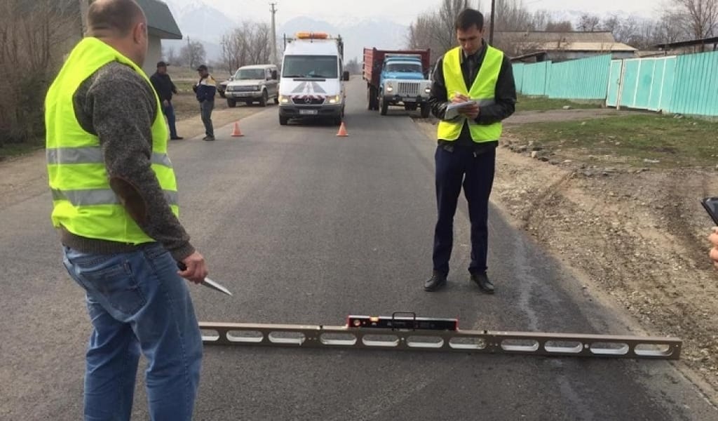 "ОЛҚЫЛЫҚТАР БАР": РЕСПУБЛИКАЛЫҚ ЖОЛДАРҒА ИНСПЕКЦИЯЛЫҚ ТЕКСЕРУЛЕР ЖҮРГІЗІЛДІ
