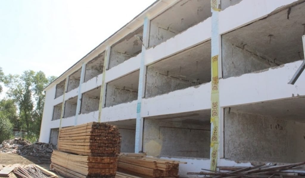 ЖЫЛ САЙЫН ЖАМАП-ЖАСҚАЛАТЫН МЕКТЕПКЕ БИЫЛ ҚОМАҚТЫ ҚАРЖЫ БӨЛІНДІ