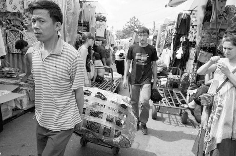 Базар жағалаған бауырлар