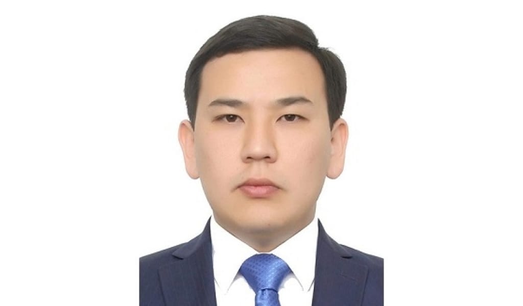 "ТӨРТ ОҚУ ОРНЫН БІТІРГЕН": БАСҚАРМАҒА ЖАҢА БАСШЫ ТАҒАЙЫНДАЛДЫ