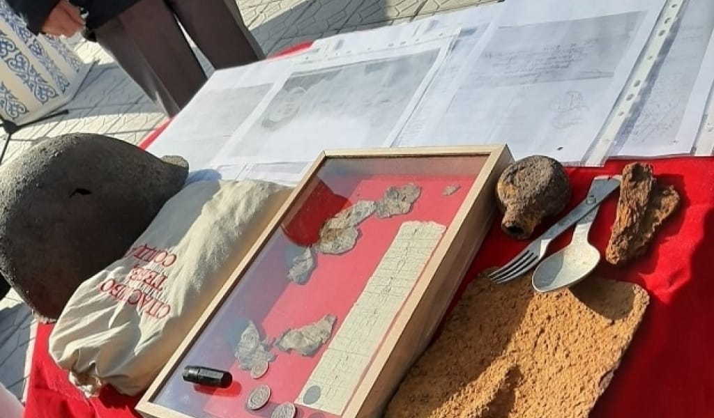 ҚАСІРЕТ ШЕККЕН ҚАРА ШАҢЫРАҚ НЕМЕСЕ ҚАЙТА ЖЕРЛЕНГЕН ҚАЗАҚ САРБАЗЫ