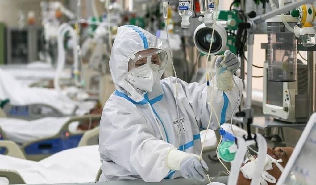 КОРОНАВИРУСТЫ ЕКІНШІ РЕТ ЖҰҚТЫРҒАН АДАМ КӨП ҰЗАМАЙ КӨЗ ЖҰМДЫ