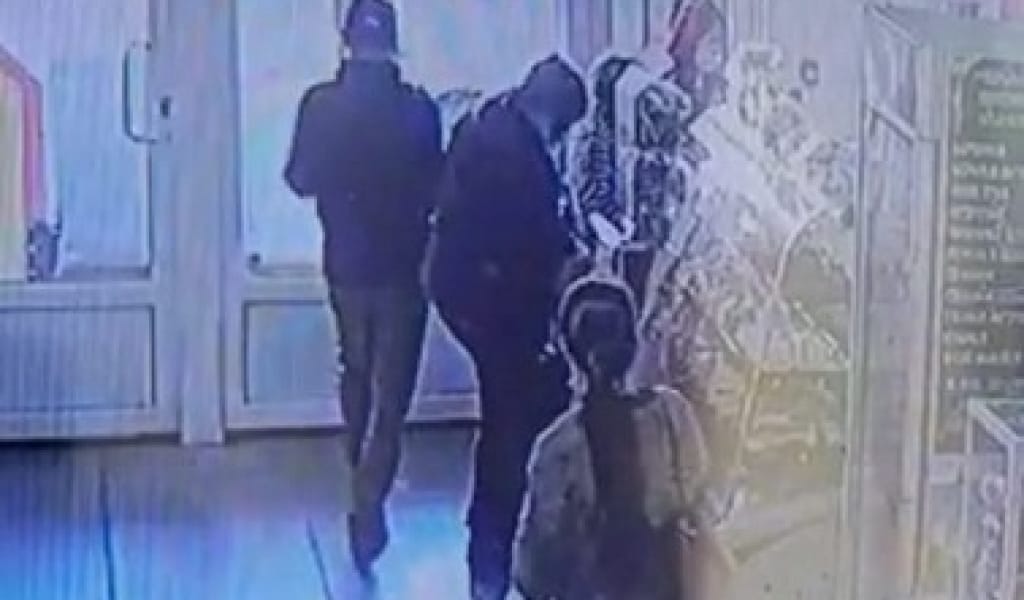 ТАЛДЫҚОРҒАНДА БІЛДІРТПЕЙ ҚАЛТАҒА ҚОЛ САЛАТЫН ӘККІ ҰРЫ ҚАМАУҒА АЛЫНДЫ