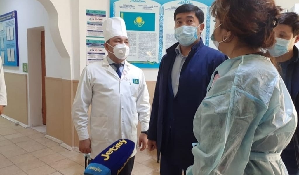 АЛМАТЫ ОБЛЫСЫНДА ОНКОЛОГИЯ БОЙЫНША АШЫҚ ЕСІК КҮНІ ӨТТІ