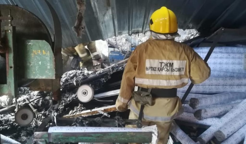 ҰЙҒЫР АУДАНЫНДАҒЫ ЖАРЫЛЫС: ЦЕХТІҢ БІР ЖҰМЫСШЫСЫ КӨЗ ЖҰМДЫ