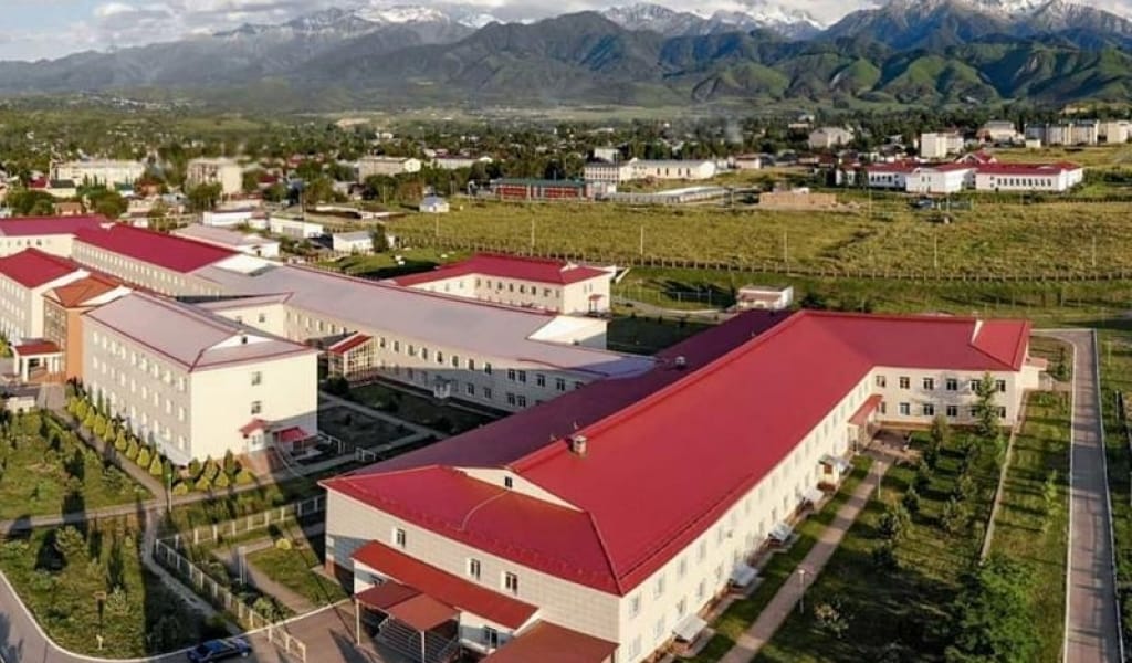 "ХАЛІМІЗ НЕ БОЛМАҚ?" ТАЛҒАРЛЫҚТАР АУДАНДЫҚ АУРУХАНАҒА АЛАҢДАУЛЫ