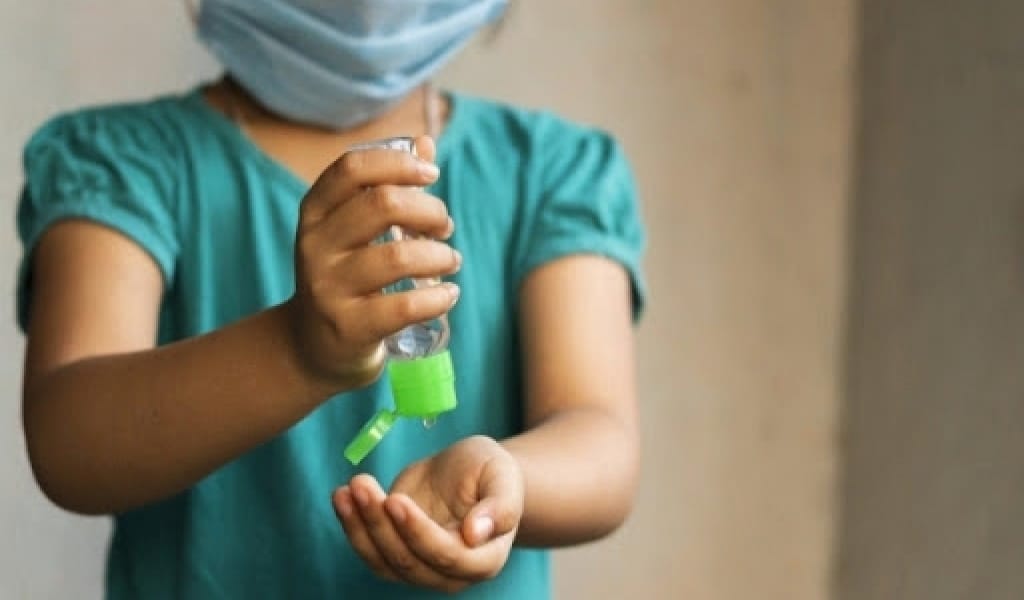 АЛМАТЫ ОБЛЫСЫНДА 22 ОҚУШЫ КОРОНАВИРУСПЕН АУЫРЫП ЖАТЫР