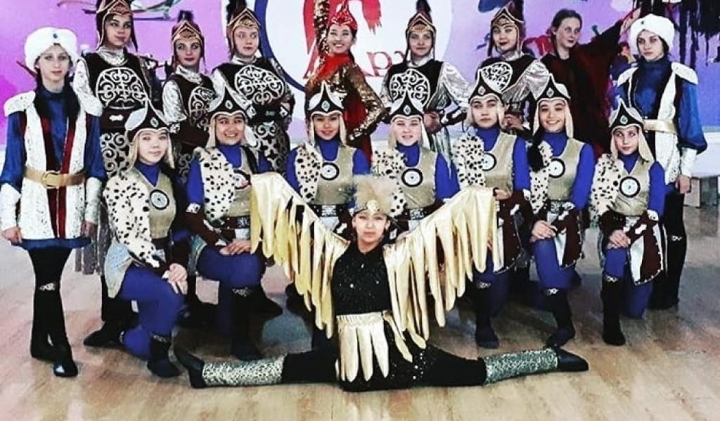 ТАЛҒАРЛЫҚ ЖАС ӨНЕРПАЗДАР ХАЛЫҚАРАЛЫҚ БАЙҚАУДА ТОП ЖАРЫП ЖҮР