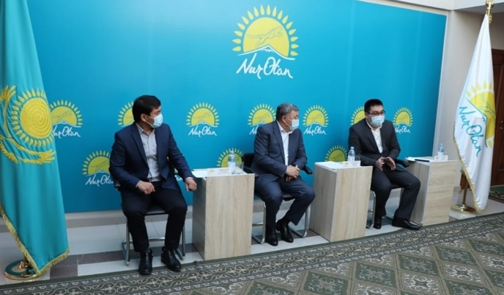 ЖЕТІСУЛЫҚ ЖАСТАР "100 ЖАҢА ЕСІМ" ЖЕҢІМПАЗДАРЫМЕН ЖҮЗДЕСТІ