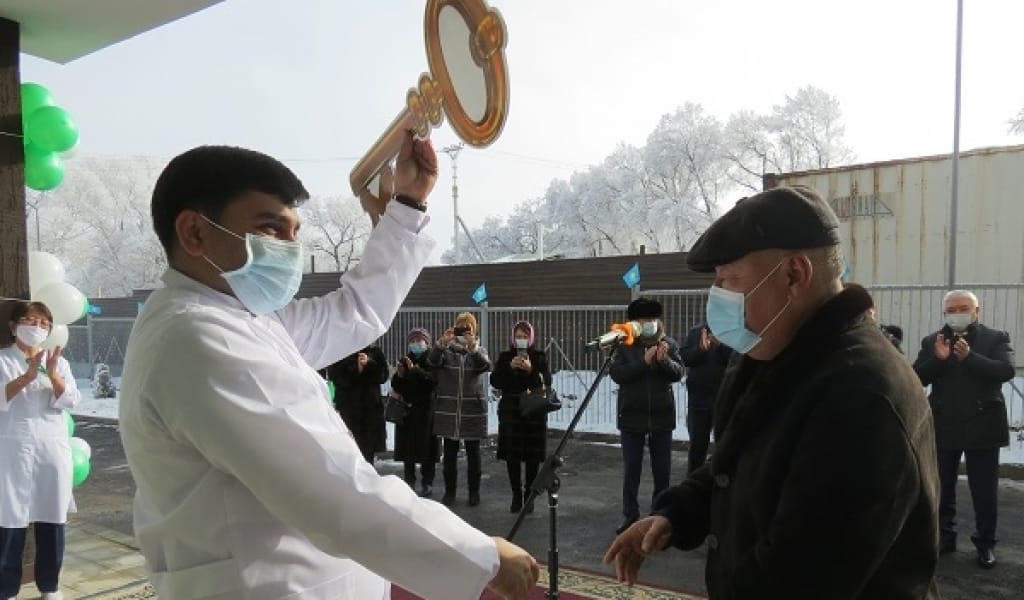 ЕҢБЕКШІҚАЗАҚ АУДАНЫНДА ЕКІ АМБУЛАТОРИЯ ПАЙДАЛАНУҒА БЕРІЛДІ