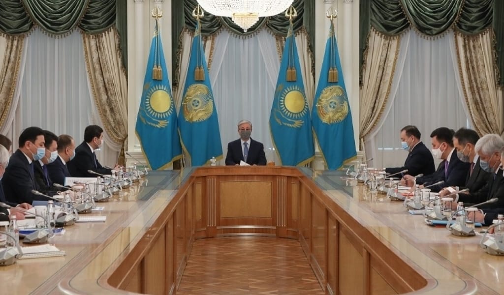 МЕМЛЕКЕТ БАСШЫСЫ ОБЛЫС ПЕН ҚАЛА ӘКІМДЕРІН ЖИНАП, КЕҢЕС ӨТКІЗДІ