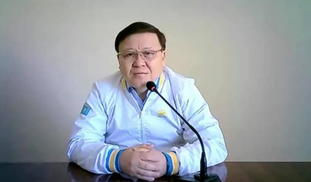 "NUR OTAN" ПАРТИЯСЫ МЕКТЕП ПЕН БАЛАБАҚША САЛУ ІСІН ТОҚТАТПАЙДЫ