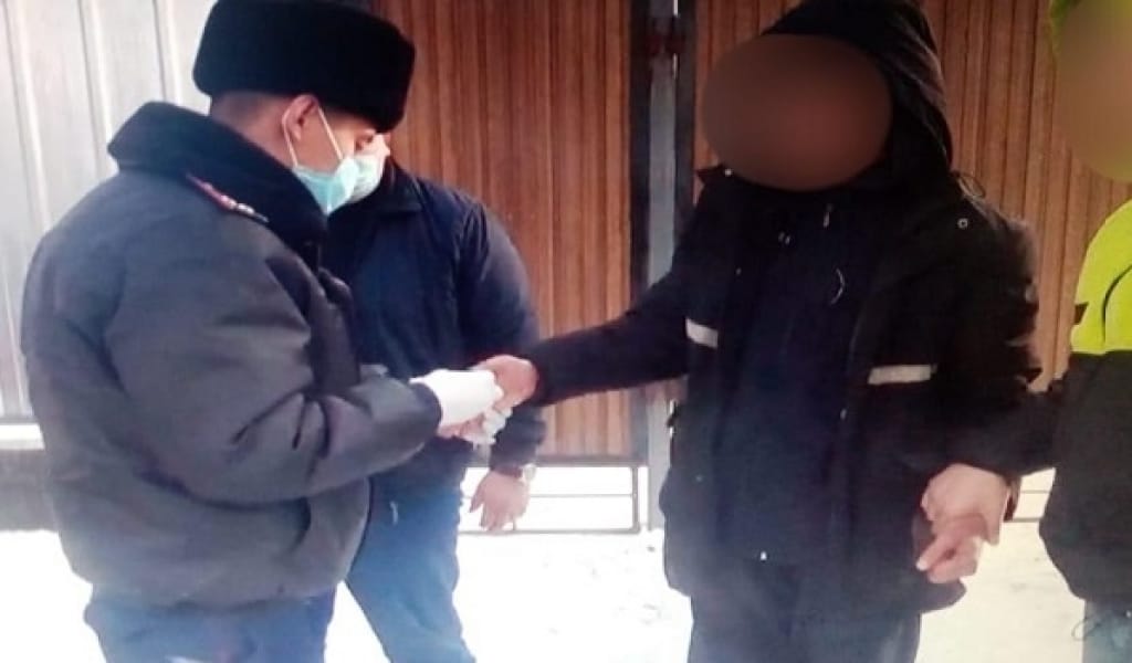 ТАЛҒАР АУДАНЫНЫҢ ТҰРҒЫНЫНАН 5,6 КЕЛІ ЕСІРТКІ ЗАТЫ ТӘРКІЛЕНДІ
