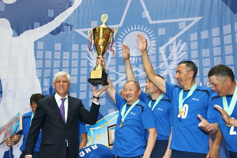 Батырлардың басын қосқан бәсеке