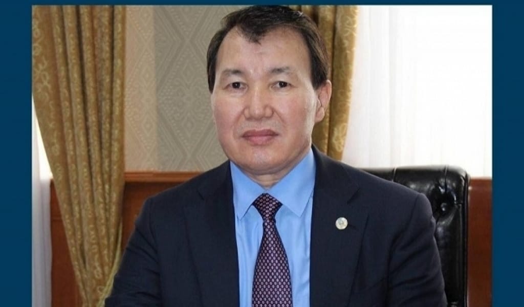 МЫҢДАҒАН БАСШЫ ЖАБЫҚ КЕҢСЕДЕН ШЫҒЫП, "ӘЙНЕК КАБИНЕТТЕРГЕ" КӨШТІ