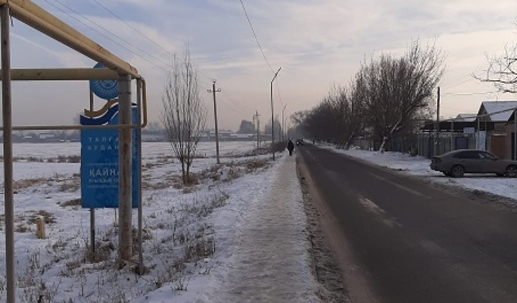 "АЙТУДАН ЖАҒЫМЫЗ ТАЛДЫ": АУЫЛ ТҰРҒЫНДАРЫНЫҢ МҰҢЫНА КІМ ҚҰЛАҚ АСАДЫ?