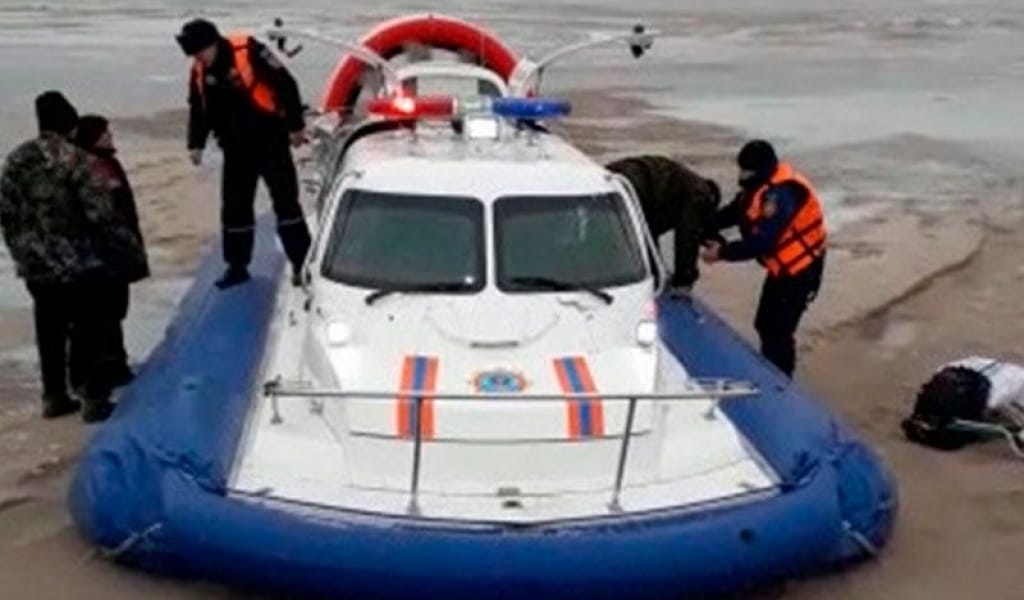 ҚАПШАҒАЙ СУ ҚОЙМАСЫНДА ДАУЫЛ ТҰРЫП, БІРНЕШЕ БАЛЫҚШЫ ҚҰТҚАРЫЛДЫ