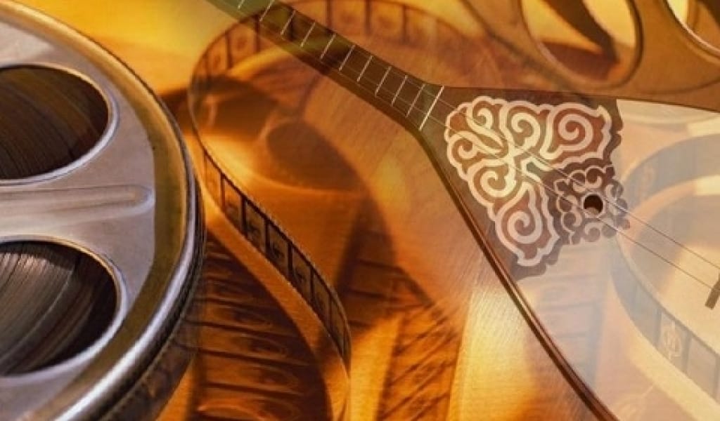 "ЖАНЫМЫЗҒА БАТАДЫ": ҚАЗАҚ КҮЙЛЕРІН ТЕЛЕДИДАР МЕН РАДИОДАН АЗ БЕРЕДІ